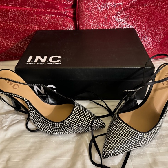 Rhinestone wrapping ankle ties over stiletto heels dress sandals size 8 - Picture 4 of 4